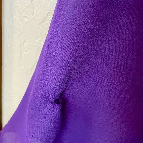 Victoria’s Secret Vintage Gold Label Purple Silk Robe with Pockets Size M/L - Picture 8 of 8